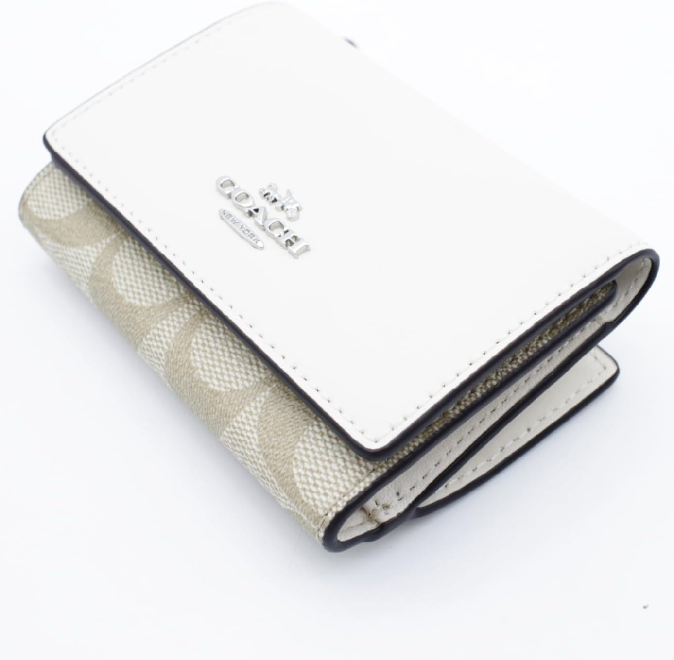 Billetera Coach Triple Pliegue Beige